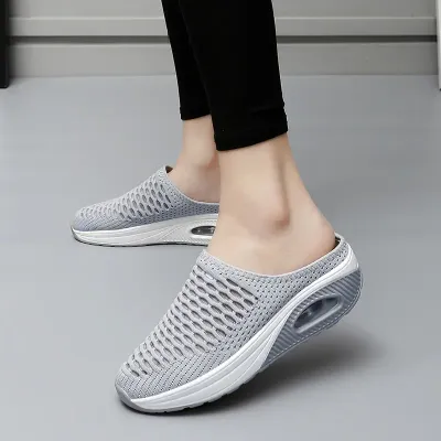 INDEPENDENT STATION CASUAL HALF SLIPPERS 